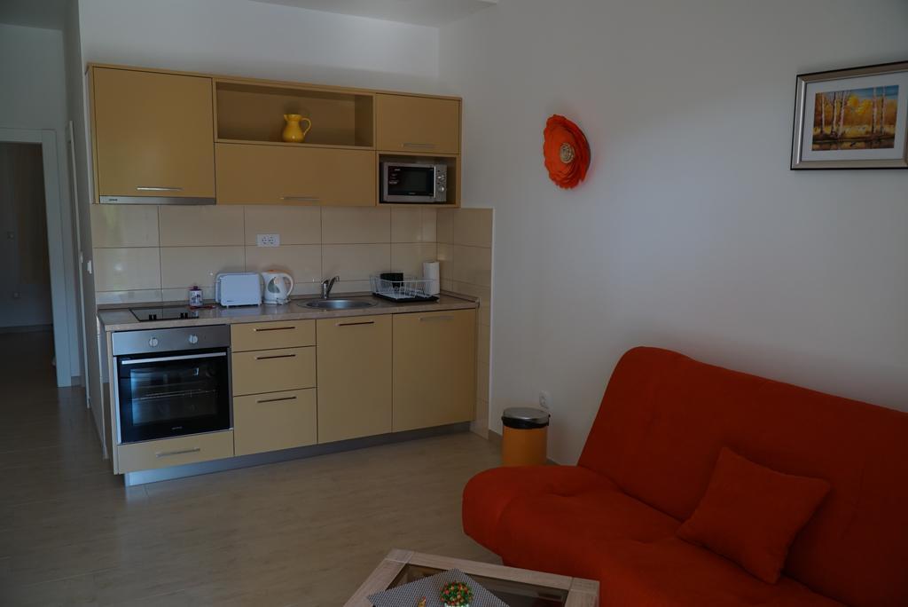 Apartments Raskovic Radanovići Exterior foto